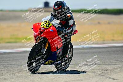 media/May-02-2025-CRA (Fri) [[8ae20d389f]]/Track Photos/Sunrise/